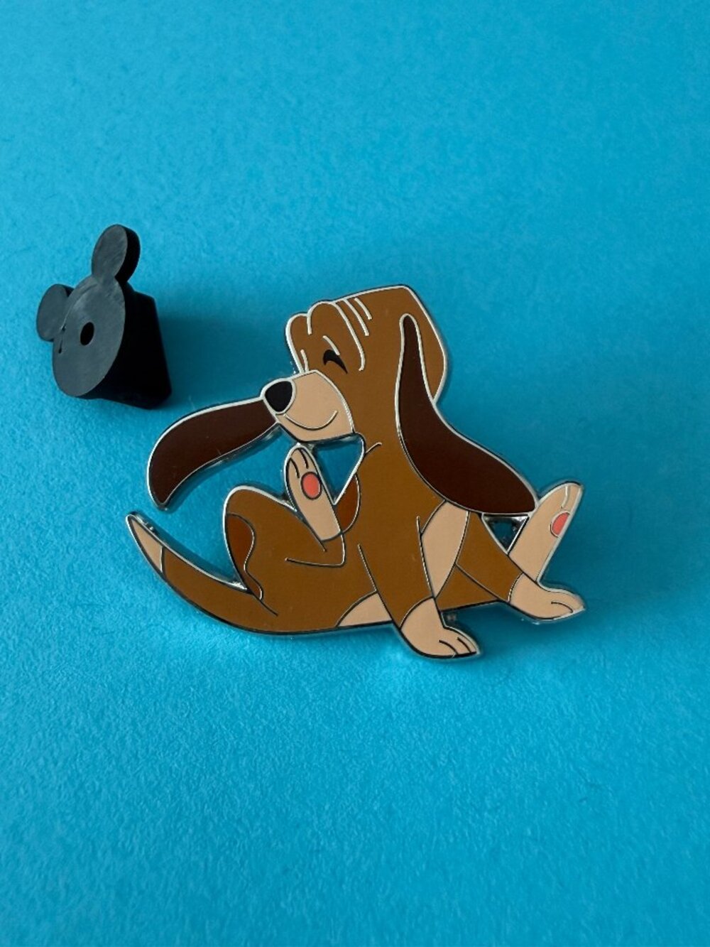 Disney Dogs Mystery Pin - Copper